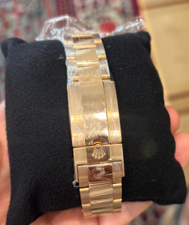 ROLEX - OYSTER PERPETUAL